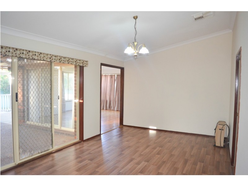 25 Kimberley Drive, Tatton NSW 2650