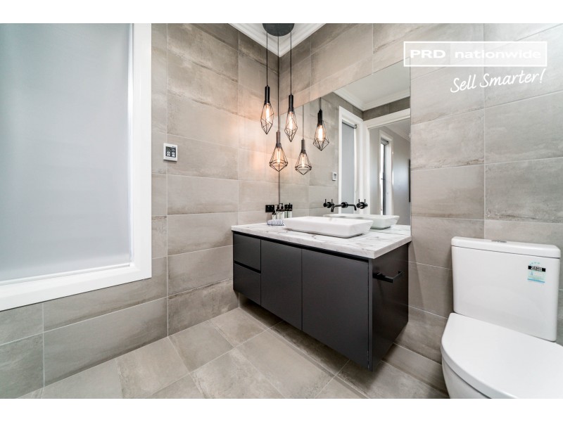 31 Kansas Drive, Tolland NSW 2650