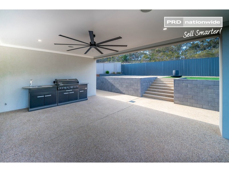 31 Kansas Drive, Tolland NSW 2650
