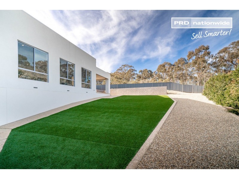 31 Kansas Drive, Tolland NSW 2650