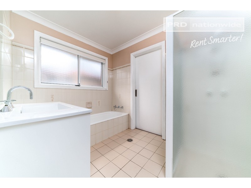 23 Eldershaw Drive, Forest Hill NSW 2651