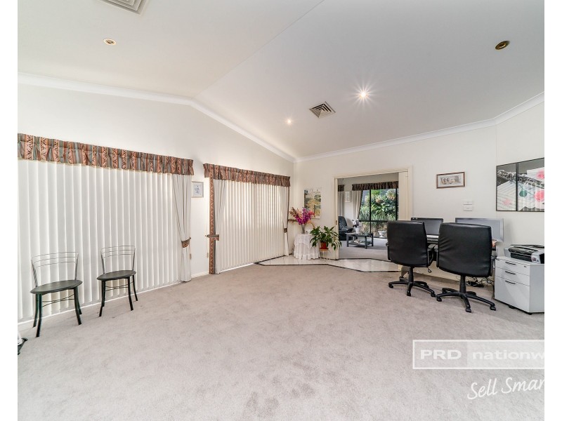 36A Dalkeith Avenue, Lake Albert NSW 2650