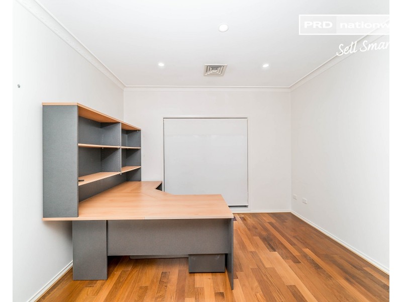 567 Kooringal Road, Lake Albert NSW 2650