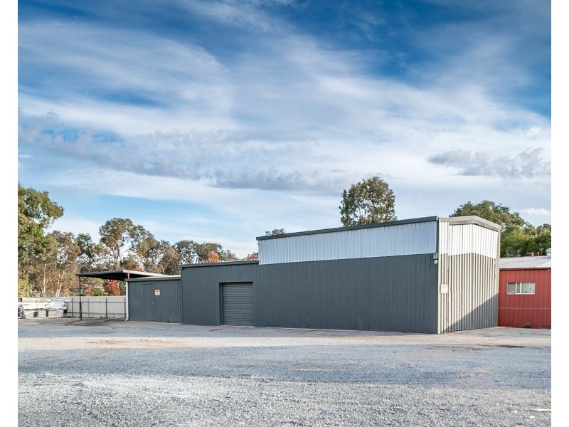 567 Kooringal Road, Lake Albert NSW 2650