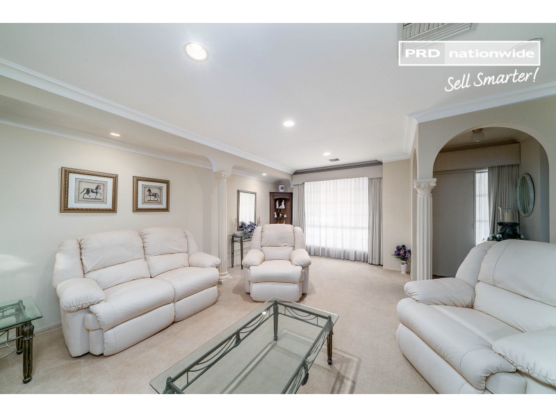 113 Dalkeith Avenue, Lake Albert NSW 2650