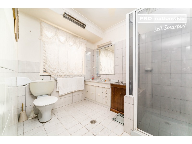 113 Dalkeith Avenue, Lake Albert NSW 2650