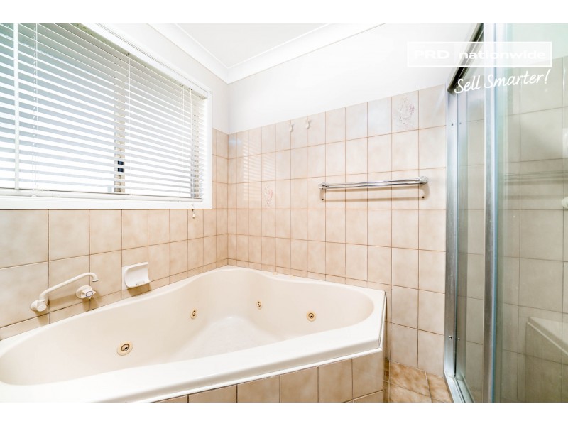 15 Berembee Road, Bourkelands NSW 2650
