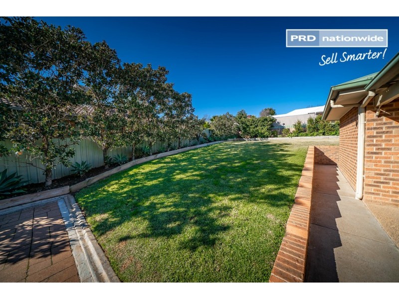 15 Berembee Road, Bourkelands NSW 2650
