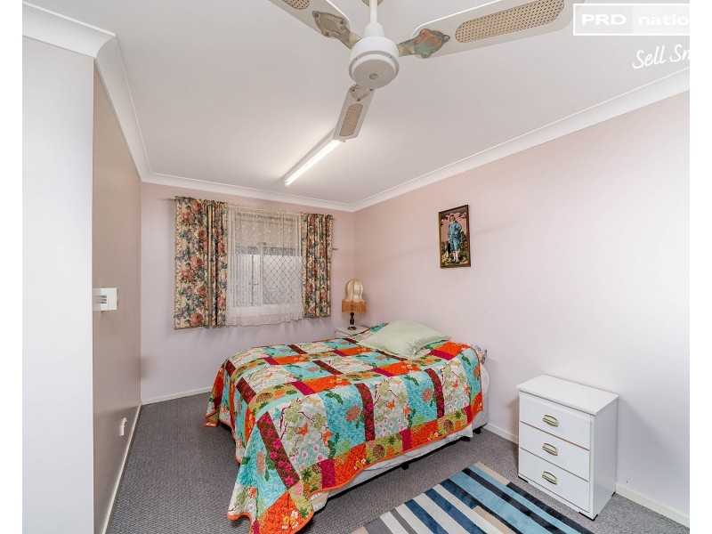 49 Collins Street, Turvey Park NSW 2650