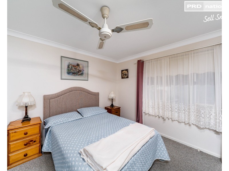49 Collins Street, Turvey Park NSW 2650