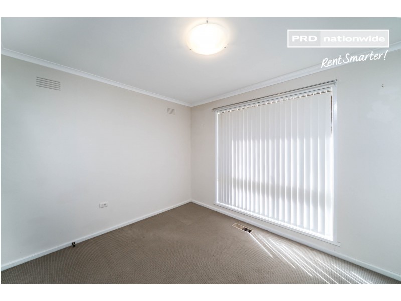 446 Lake Albert Road, Lake Albert NSW 2650