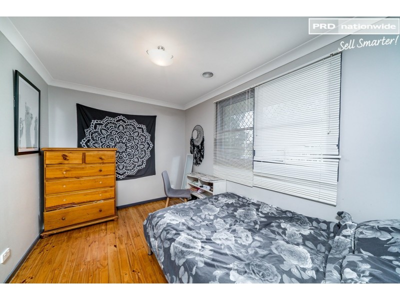 6 Mumford Street, Ashmont NSW 2650