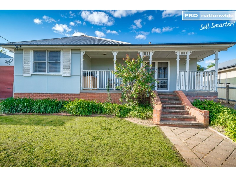 23 Gilmore Avenue, Mount Austin NSW 2650