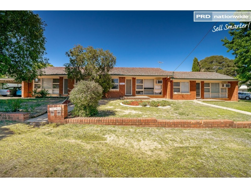 1-3/7 Manoora Avenue, Mount Austin NSW 2650