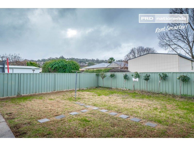 49 Red Hill Road, Kooringal NSW 2650