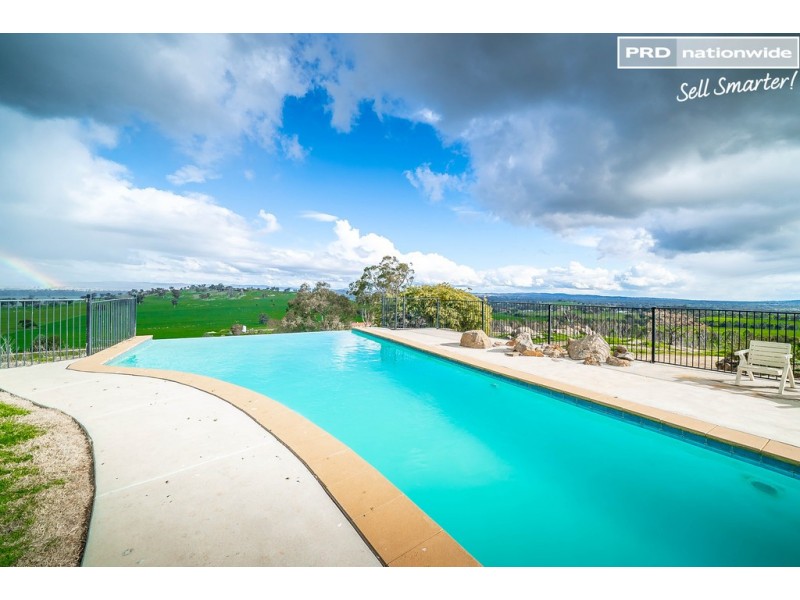 77 Bavin Road, North Wagga Wagga NSW 2650