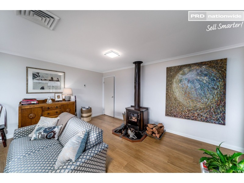 77 Bavin Road, North Wagga Wagga NSW 2650