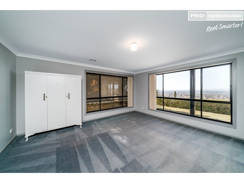 5 Gibbes Close, Kooringal NSW 2650