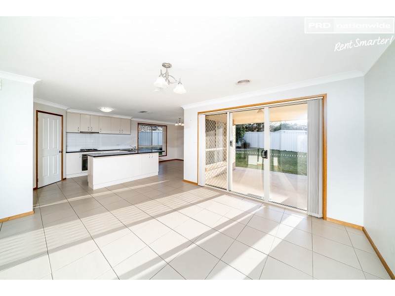 32 Franklin Drive, Estella NSW 2650