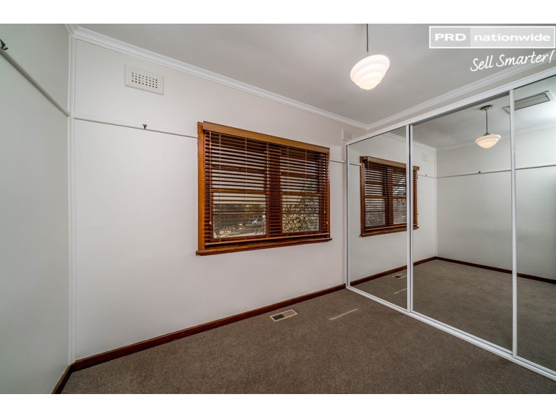 14 Rudd Street, Turvey Park NSW 2650
