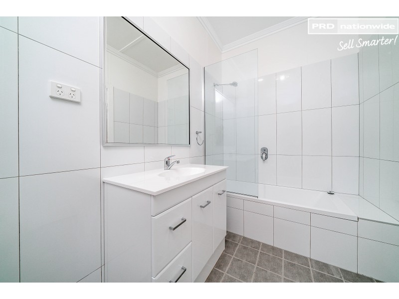 14 Rudd Street, Turvey Park NSW 2650