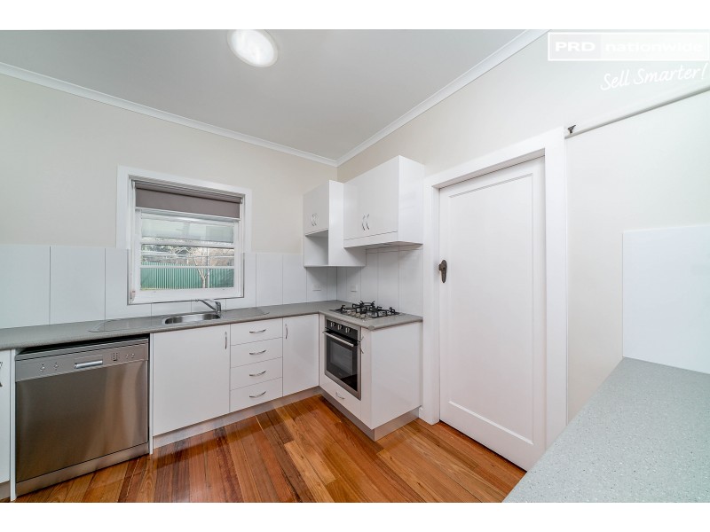 14 Rudd Street, Turvey Park NSW 2650