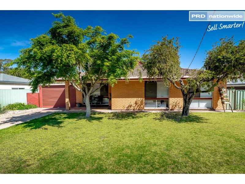 28 Main Street, Lake Albert NSW 2650