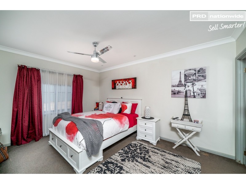 58 Boree Avenue, Forest Hill NSW 2651