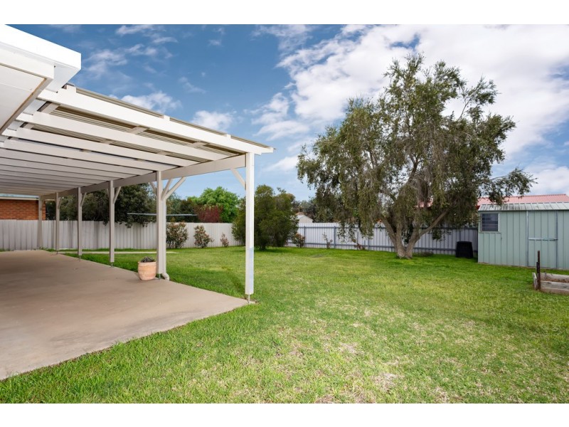 23 Corella Place, Estella NSW 2650