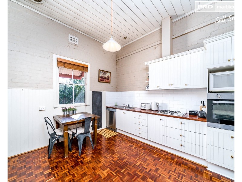 200 Fernleigh Road, Glenfield Park NSW 2650