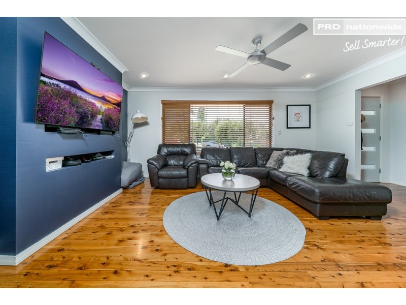 72 Stanley Street, Kooringal NSW 2650