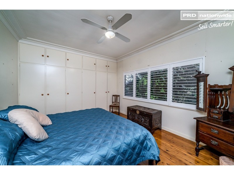 31 Plumpton Road, Kooringal NSW 2650