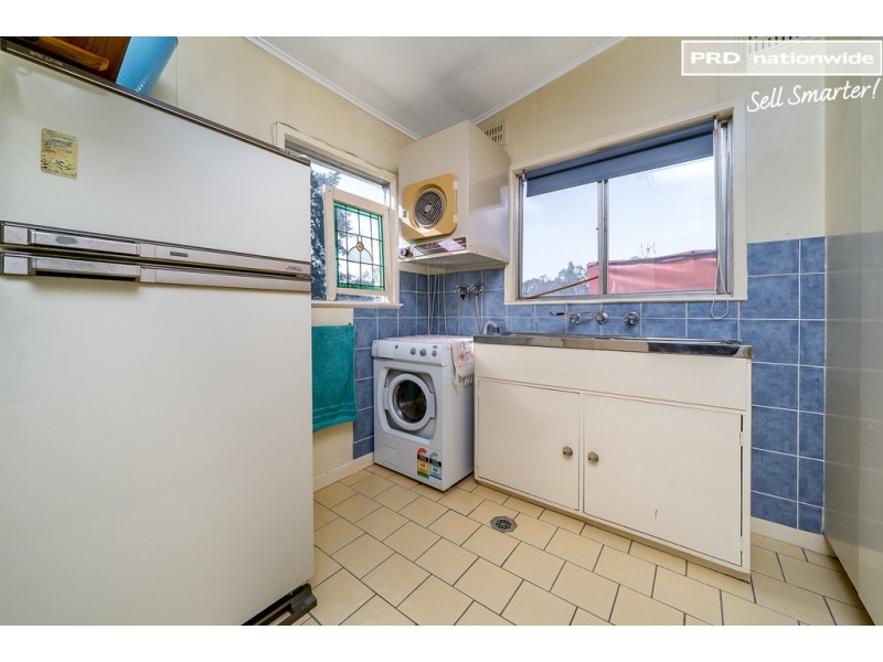 31 Plumpton Road, Kooringal NSW 2650