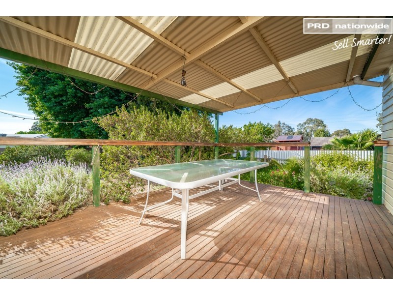 31 Plumpton Road, Kooringal NSW 2650