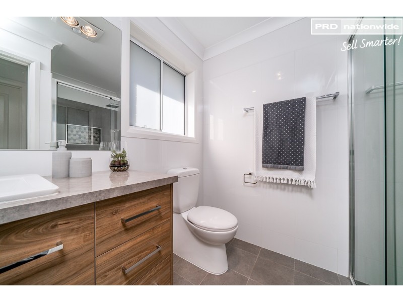 96 Barmedman Avenue, Gobbagombalin NSW 2650