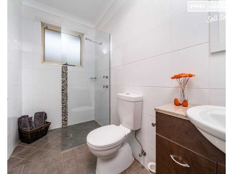 6 Campaspe Close, Springvale NSW 2650