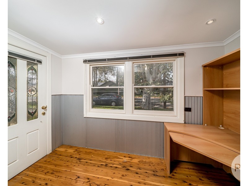 8 Albert Street, Wagga Wagga NSW 2650