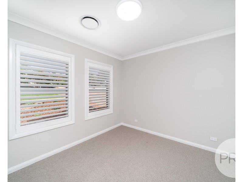 95 Coleman Street, Turvey Park NSW 2650