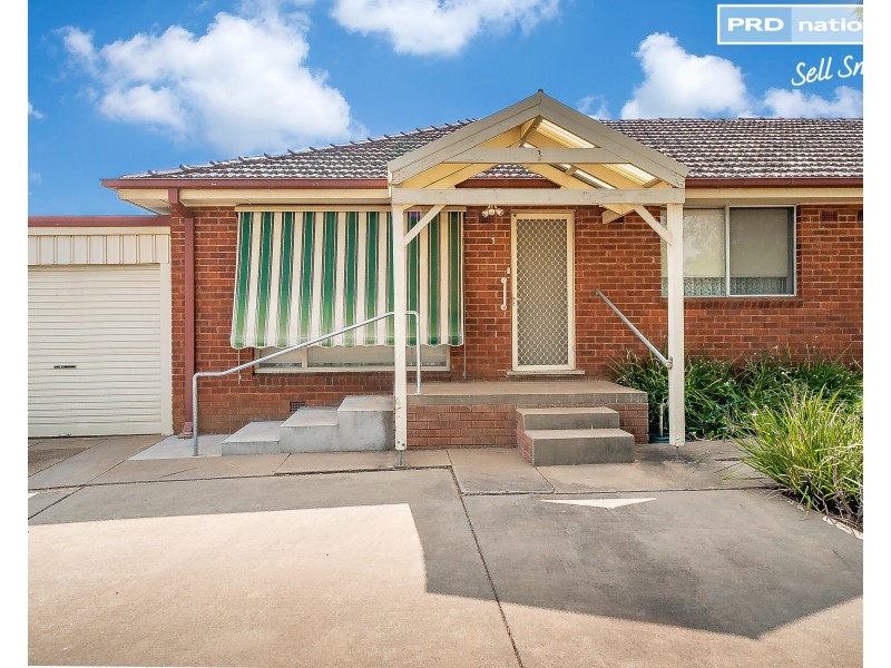 1/33 Bruce Street, Tolland NSW 2650
