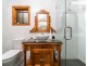 2 Baree Place, Kooringal NSW 2650