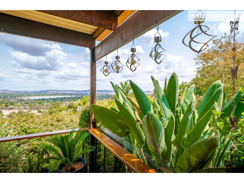 2 Baree Place, Kooringal NSW 2650