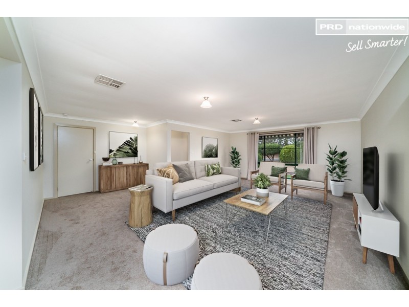 1/3 Travers Street, Wagga Wagga NSW 2650