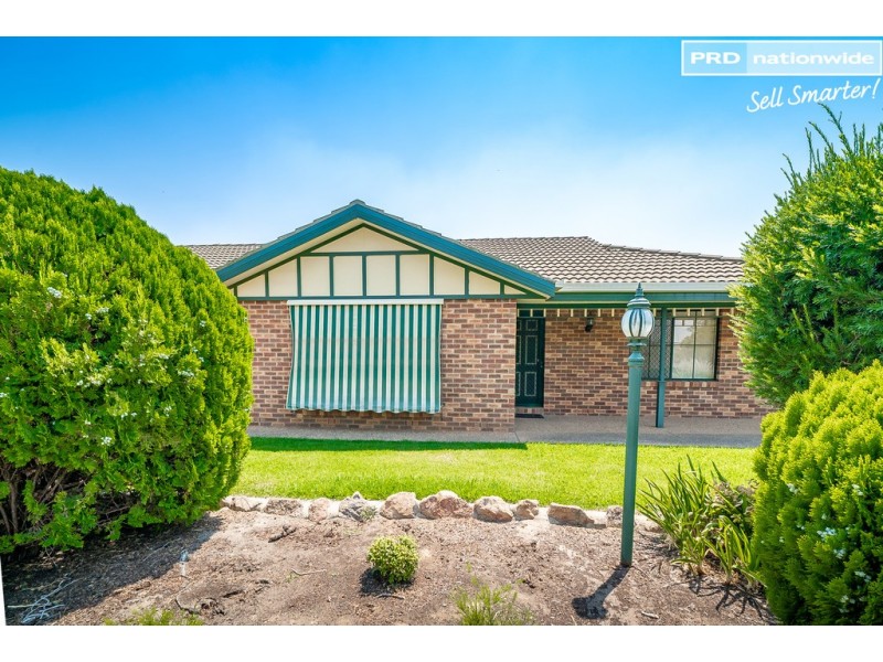 1/3 Travers Street, Wagga Wagga NSW 2650