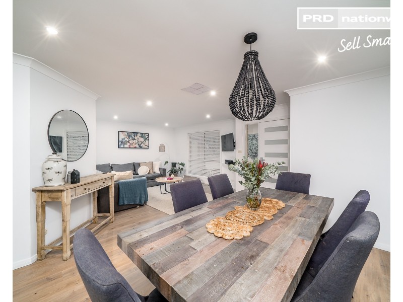 10 Ellwood Close, Bourkelands NSW 2650