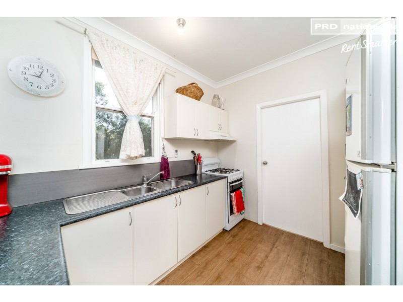 26 Northcott Parade, Mount Austin NSW 2650