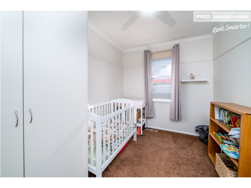 26 Northcott Parade, Mount Austin NSW 2650