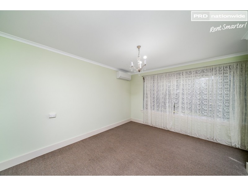66 Meadow Street, Kooringal NSW 2650