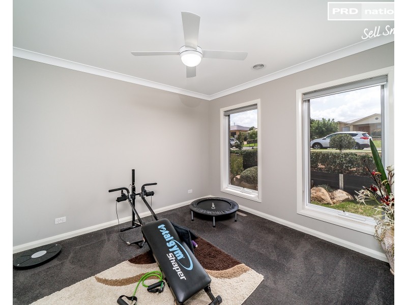 45 Franklin Drive, Estella NSW 2650