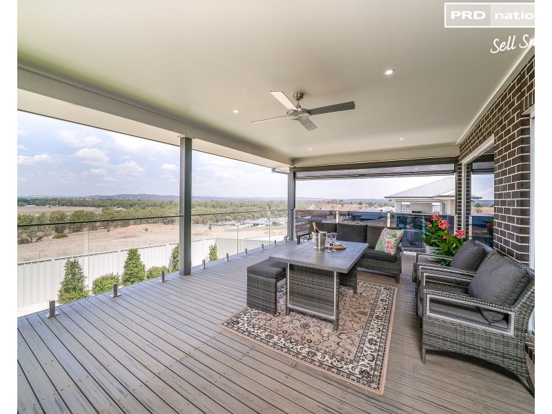 45 Franklin Drive, Estella NSW 2650