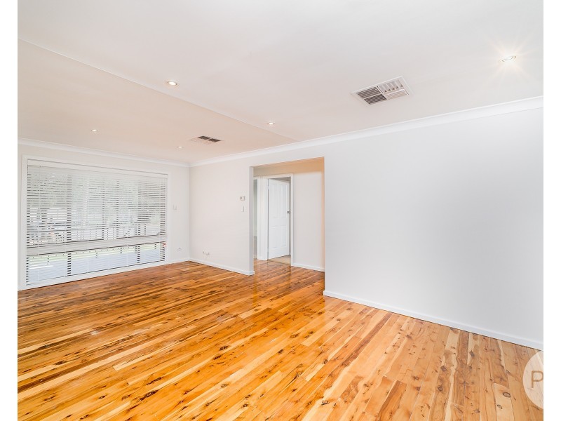 119 Main Street, Lake Albert NSW 2650